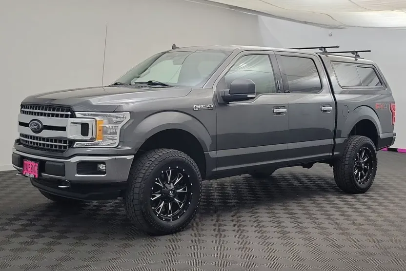 2019 Ford F-150 XLT photo 1