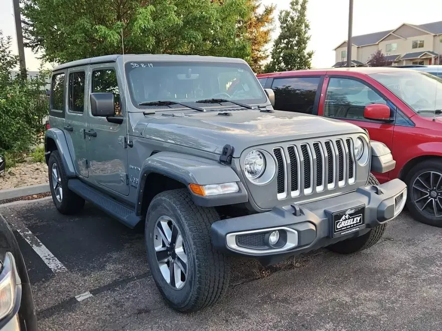 2022 Jeep Wrangler Unlimited Sahara photo 1