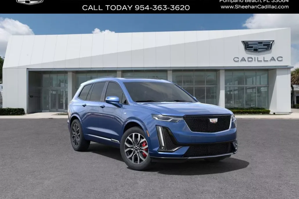 2025 Cadillac XT6 Sport photo 1