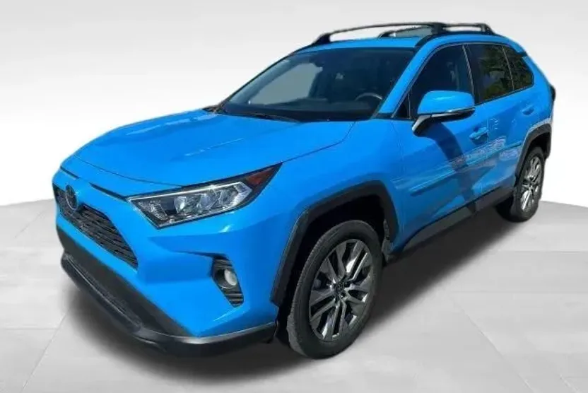 2020 Toyota RAV4 XLE Premium Sport photo 1
