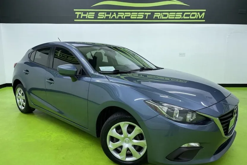 2016 Mazda Mazda3 i Sport photo 1