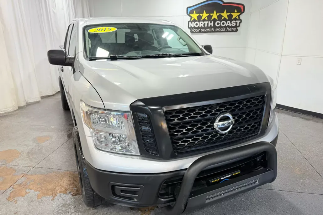 2018 Nissan Titan S Crew Cab photo 1