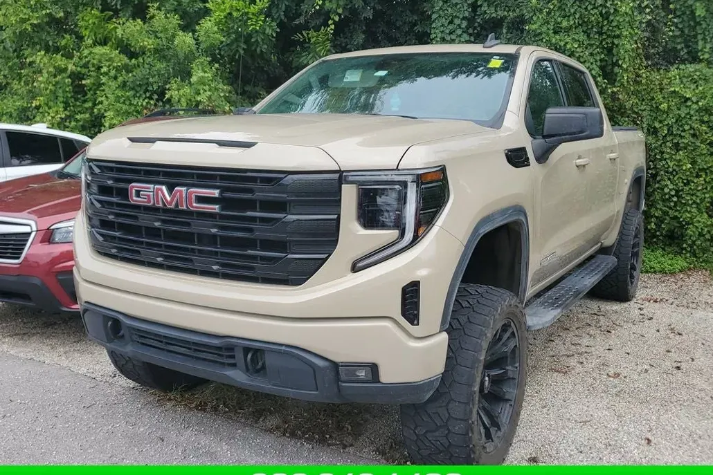 2023 Gmc Sierra Elevation photo 1