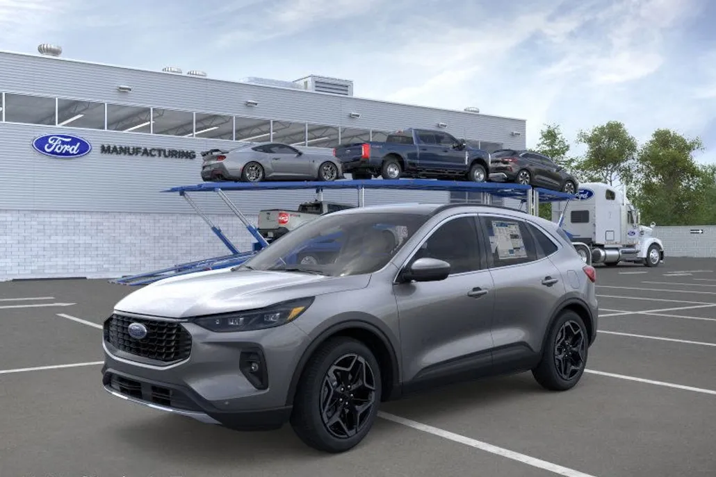 2026 Ford Escape Platinum photo 1