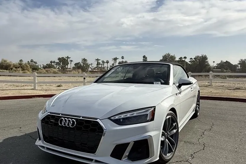 2023 Audi A5 45 S line Premium Plus photo 1