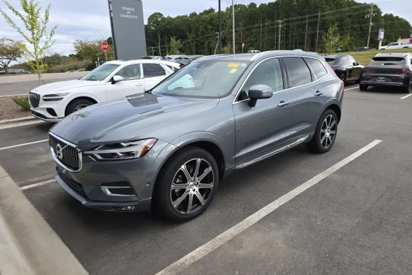 2019 Volvo XC60 T5 Inscription photo 1