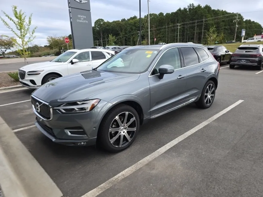 2019 Volvo XC60 T5 Inscription photo 1