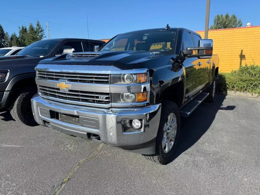 2018 Chevrolet Silverado 2500HD LTZ photo 1