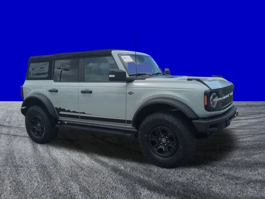 2022 Ford Bronco Wildtrak photo 1