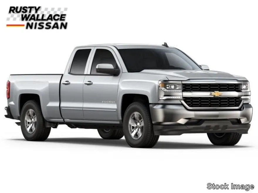 2018 Chevrolet Silverado LT photo 1