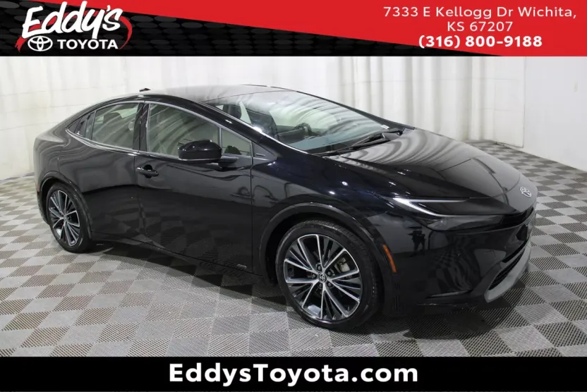 2024 Toyota Prius XLE photo 1