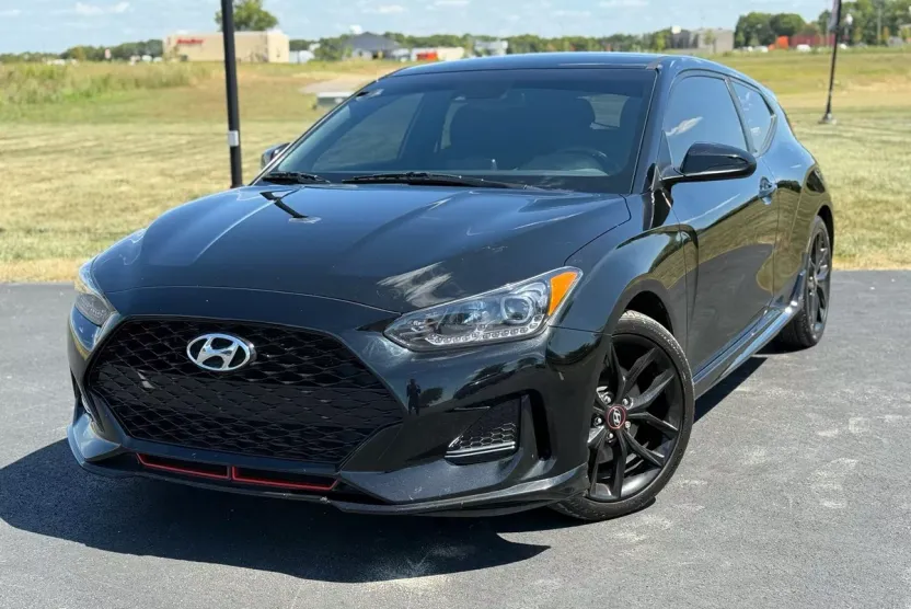 2021 Hyundai Veloster Turbo R-Spec photo 1