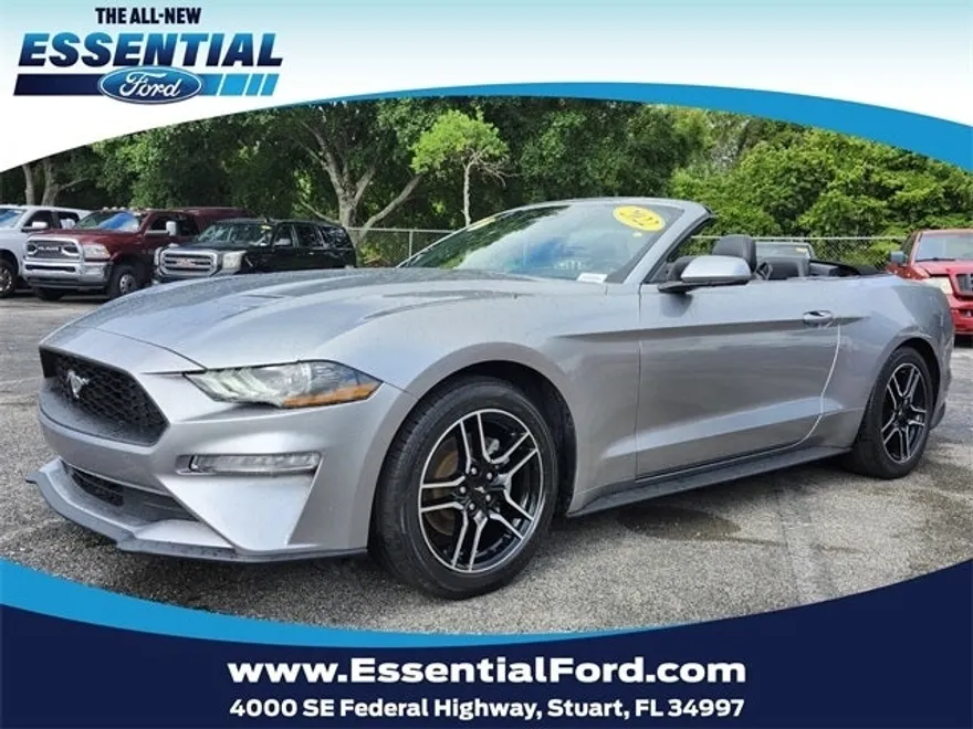 2022 Ford Mustang EcoBoost Premium photo 1