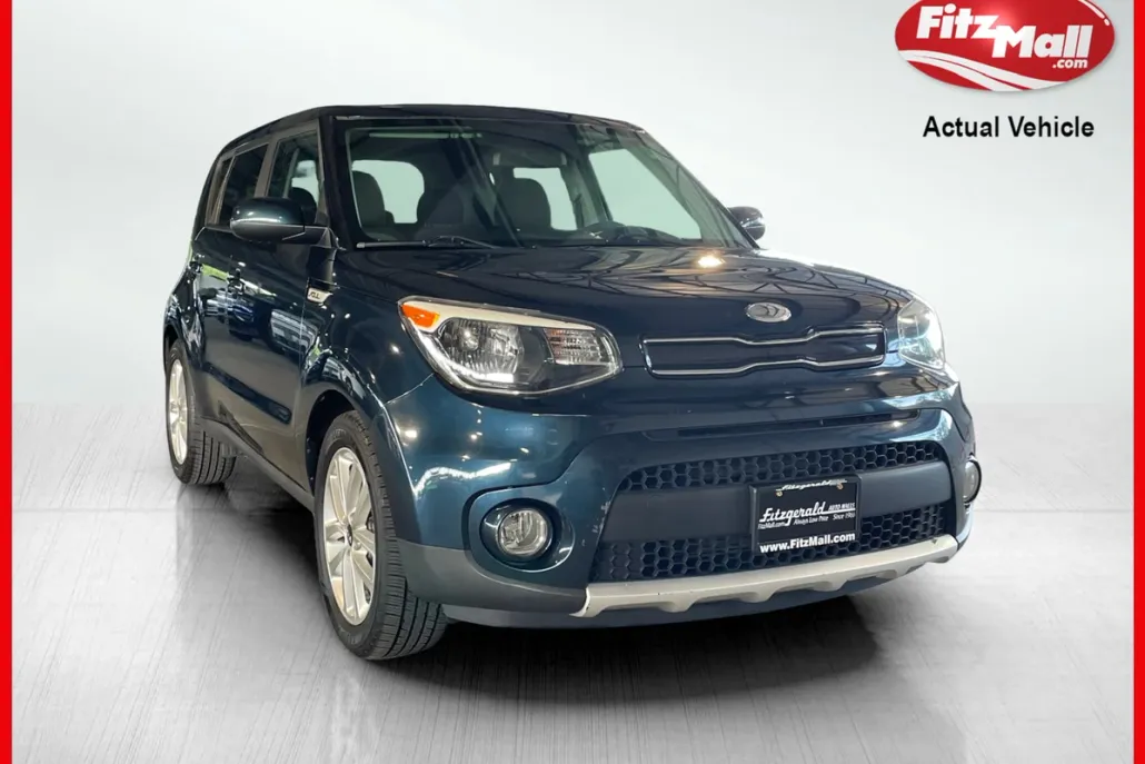 2017 Kia Soul Plus photo 1