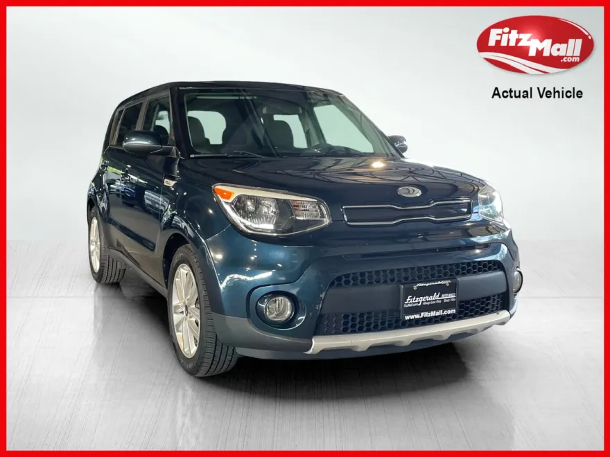 2017 Kia Soul Plus photo 1