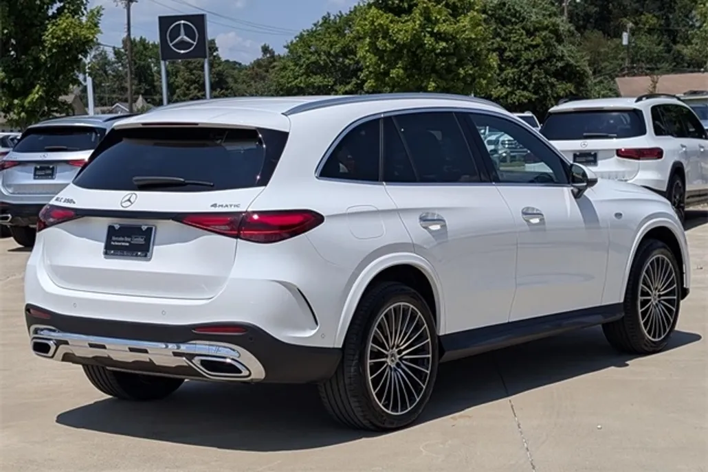 2025 Mercedes Benz GLC 350e 4MATIC photo 1