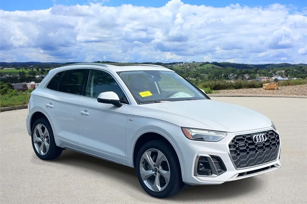 2025 Audi Q5 Premium Plus 45 TFSI photo 1