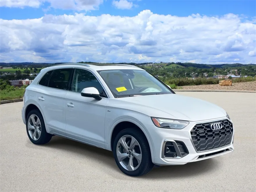 2025 Audi Q5 Premium Plus 45 TFSI photo 1