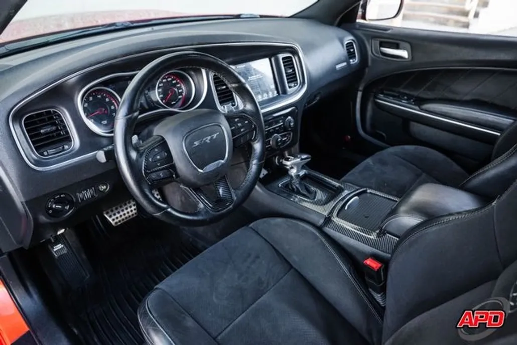 2017 Dodge Charger R/T Scat Pack photo 1