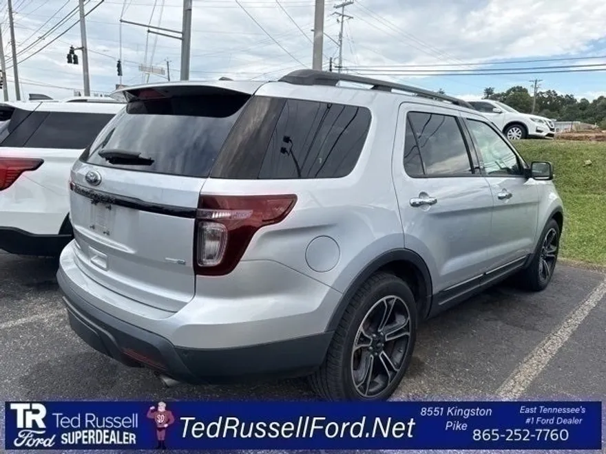 2014 Ford Explorer Sport photo 1