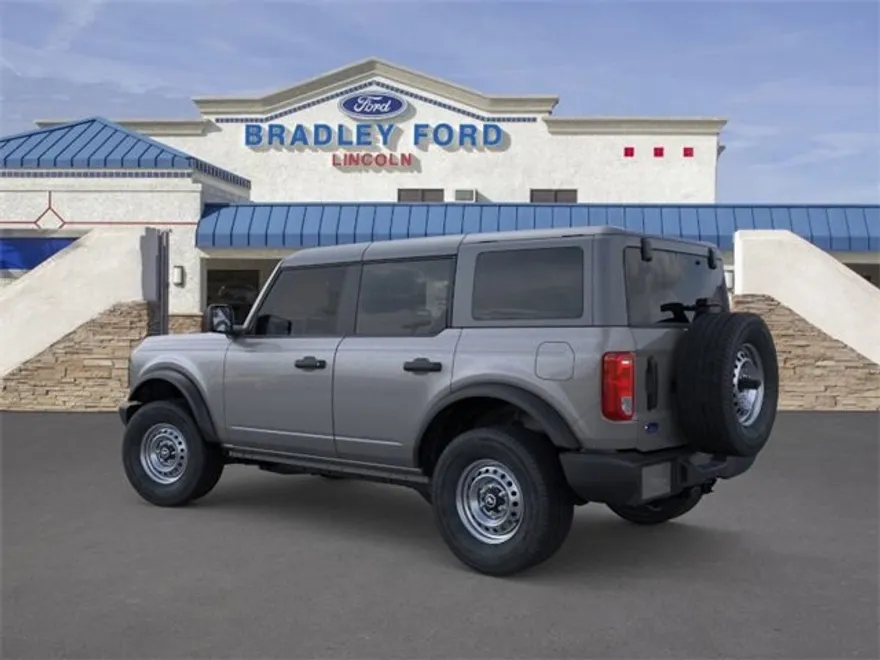 2025 Ford Bronco Base photo 1