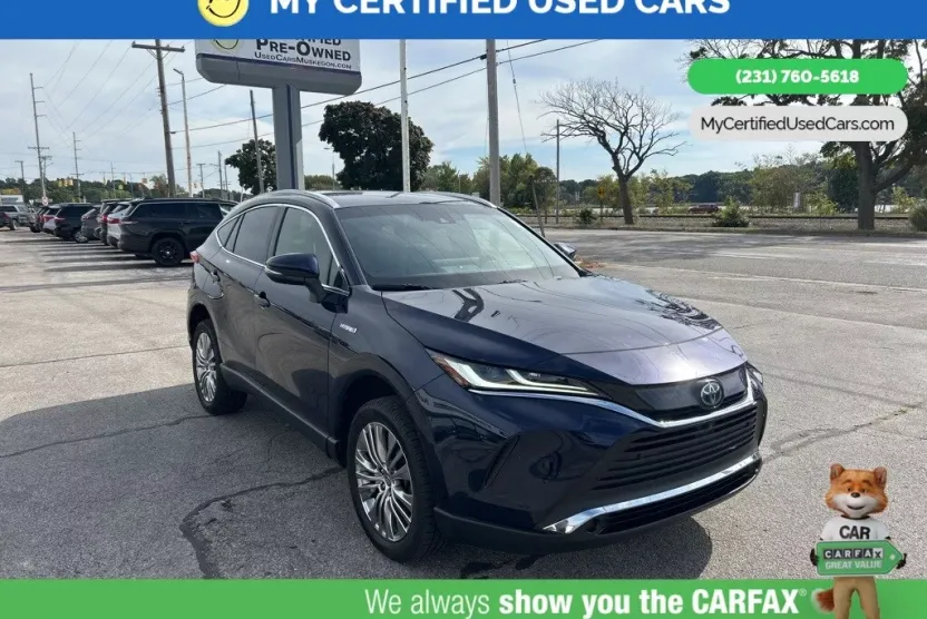 2021 Toyota Venza LE photo 1