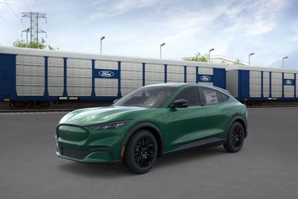 2025 Ford Mustang Mach-E Select photo 1