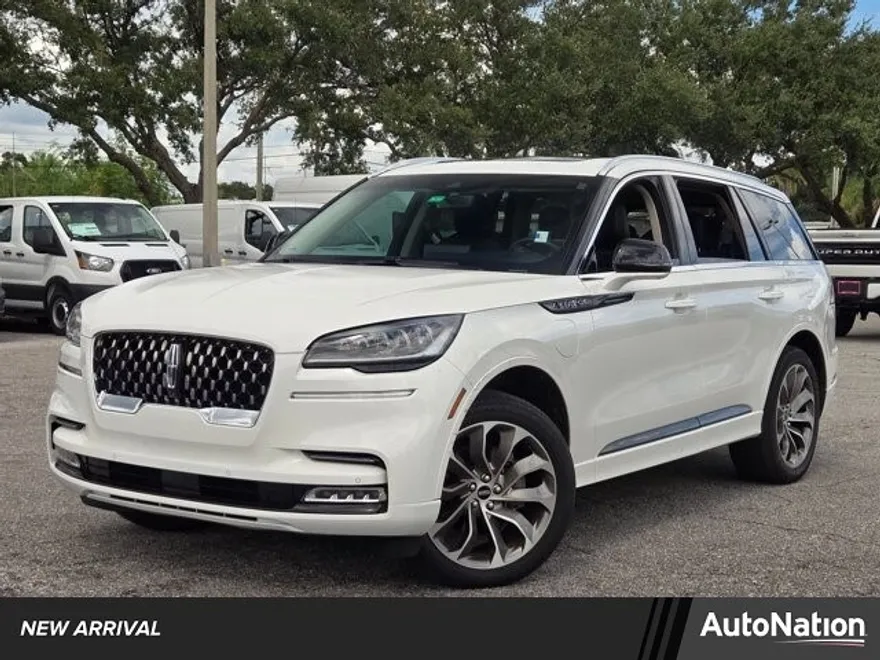 2022 Lincoln Aviator Grand Touring photo 1