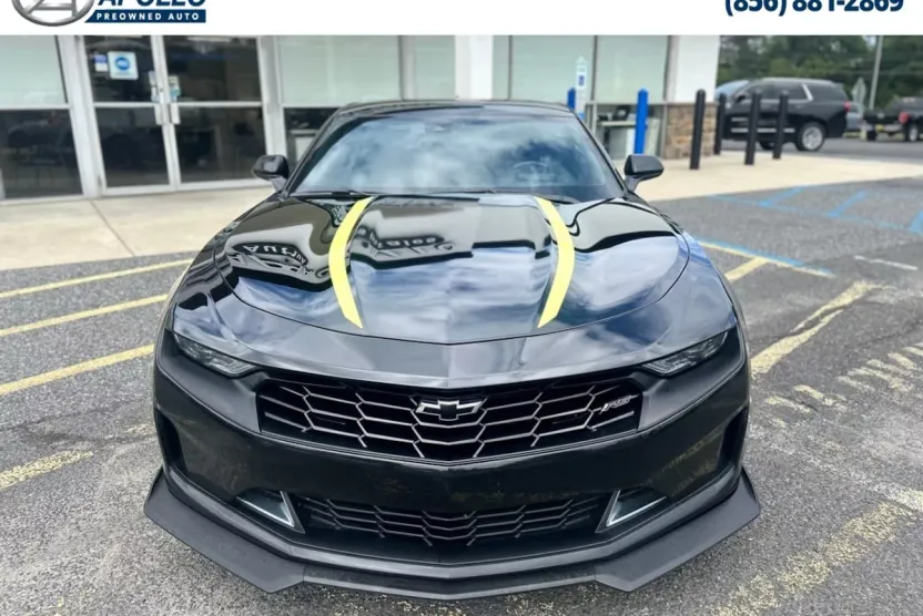2021 Chevrolet Camaro 3LT photo 1