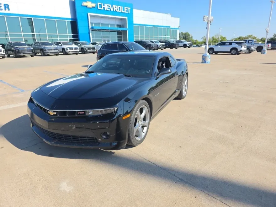 2014 Chevrolet Camaro 1LT photo 1