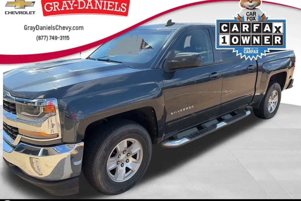 2018 Chevrolet Silverado 1500 LT photo 1