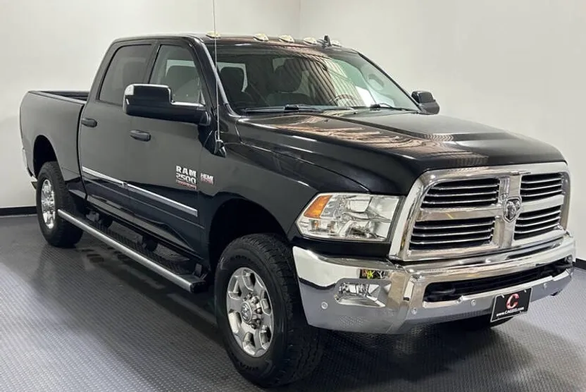 2016 Ram 2500 SLT photo 1