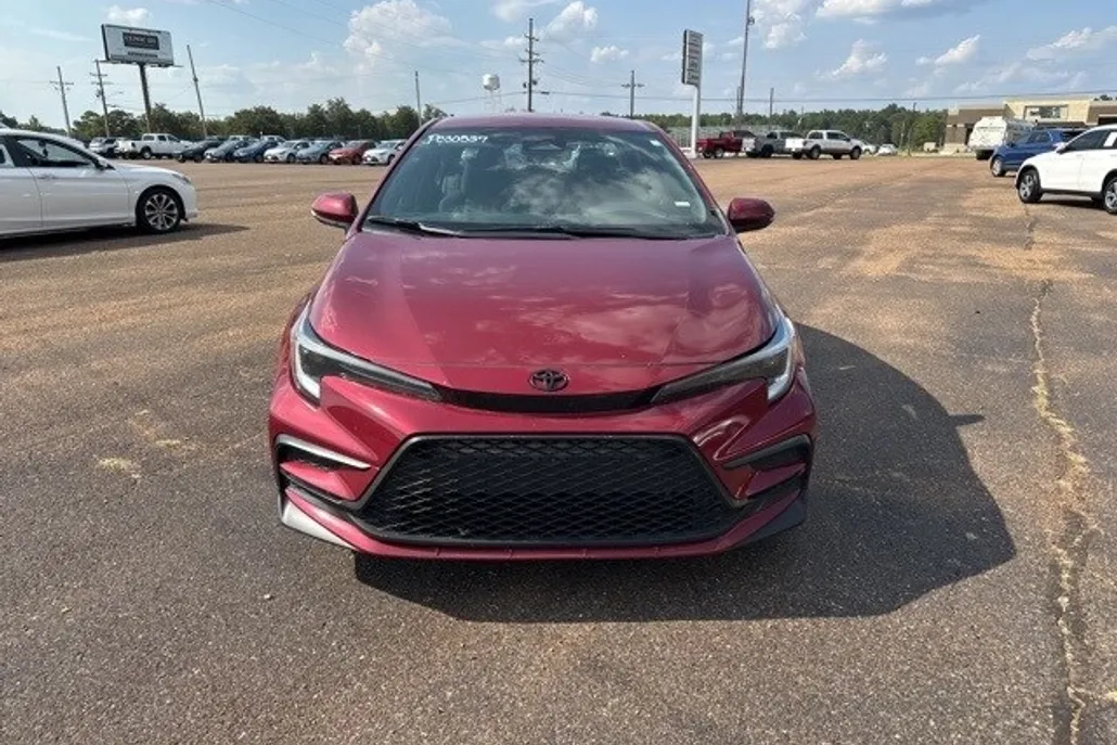2023 Toyota Corolla SE photo 1