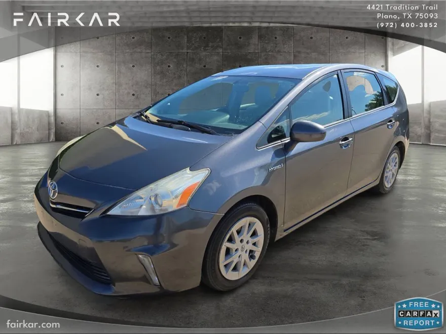 2012 Toyota Prius V Three photo 1