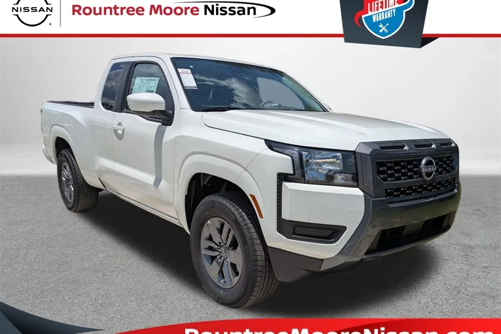 2025 Nissan Frontier SV photo 1