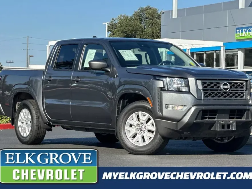 2022 Nissan Frontier Crew Cab SV photo 1