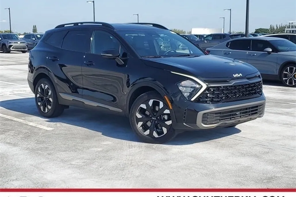 2023 Kia Sportage X-Line photo 1