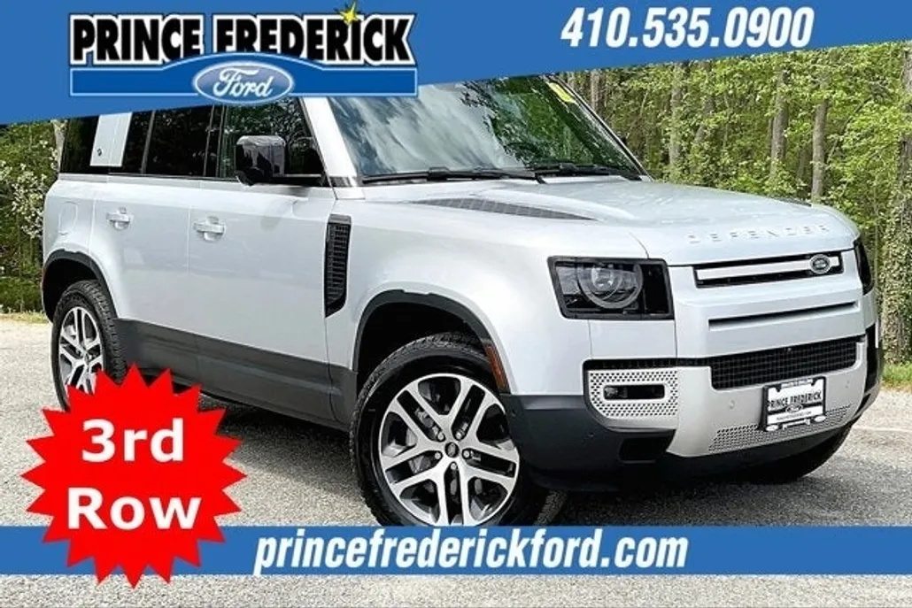 2024 Land Rover Defender 110 S photo 1