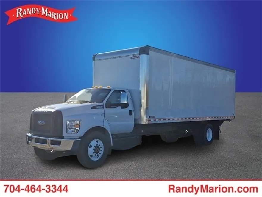 2023 Ford F-650 photo 1
