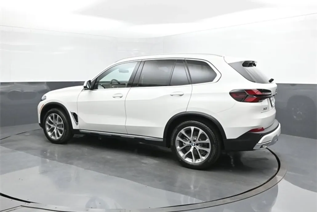 2026 Bmw X5 xDrive40i photo 1
