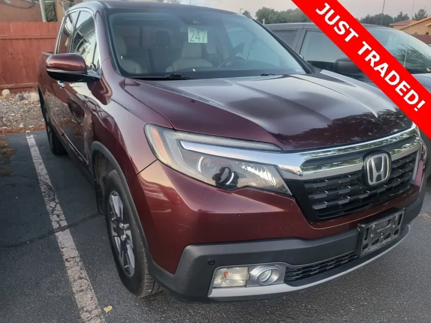 2017 Honda Ridgeline RTL-E photo 1