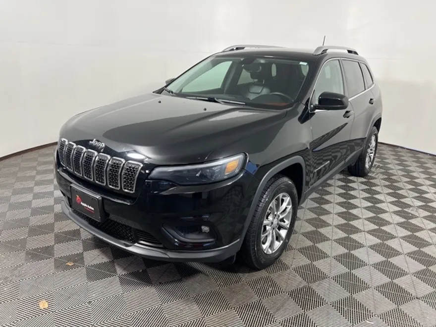 2019 Jeep Cherokee Latitude photo 1