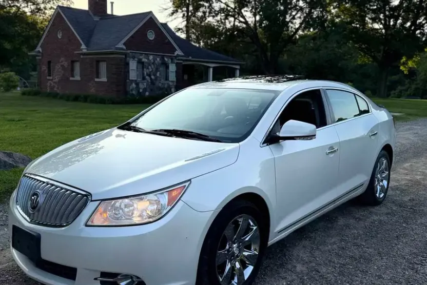 2012 Buick LaCrosse Premium photo 1