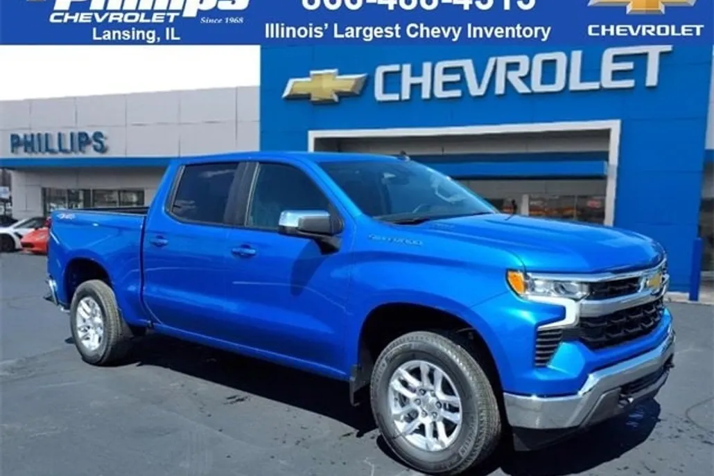 2026 Chevrolet Silverado 1500 LT photo 1