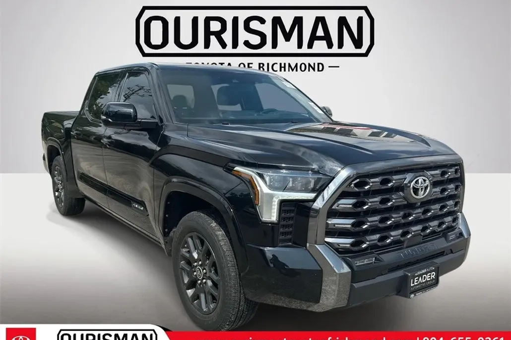 2022 Toyota Tundra Platinum CrewMax photo 1