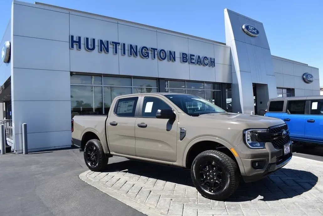 2025 Ford Ranger XLT photo 1