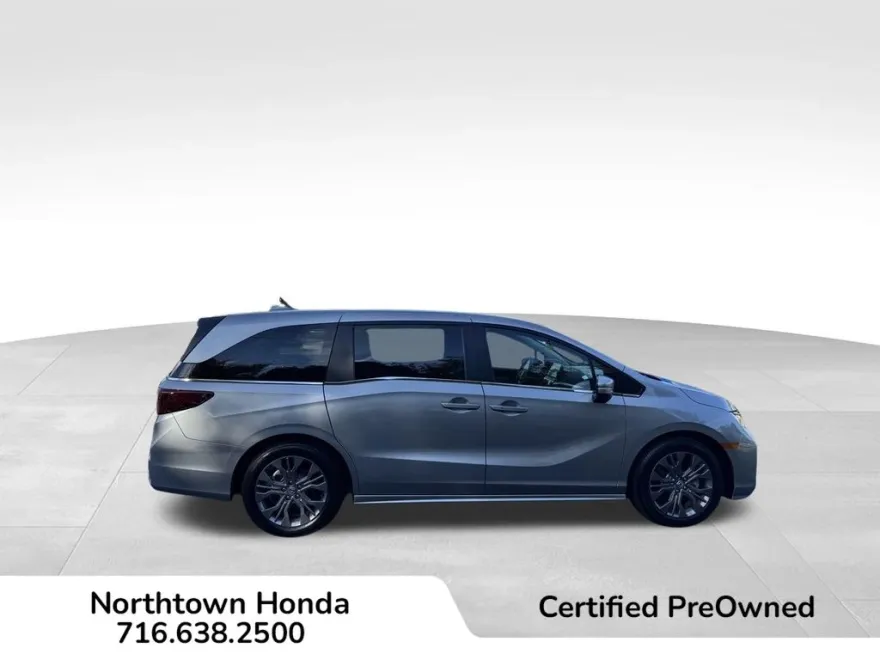 2025 Honda Odyssey Touring photo 1