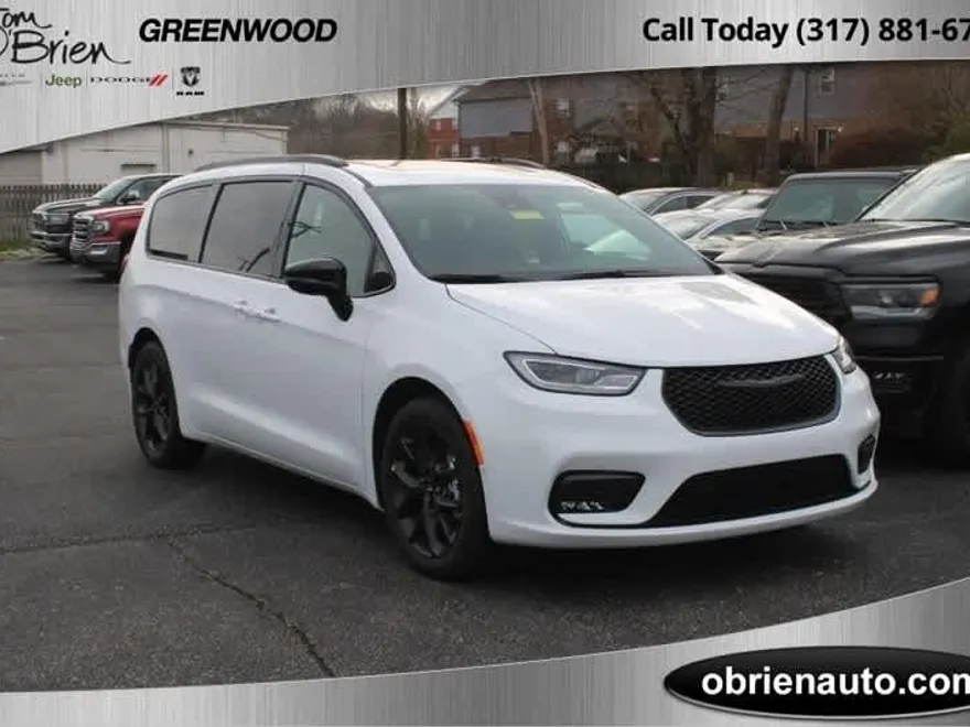 2025 Chrysler Pacifica Limited photo 1