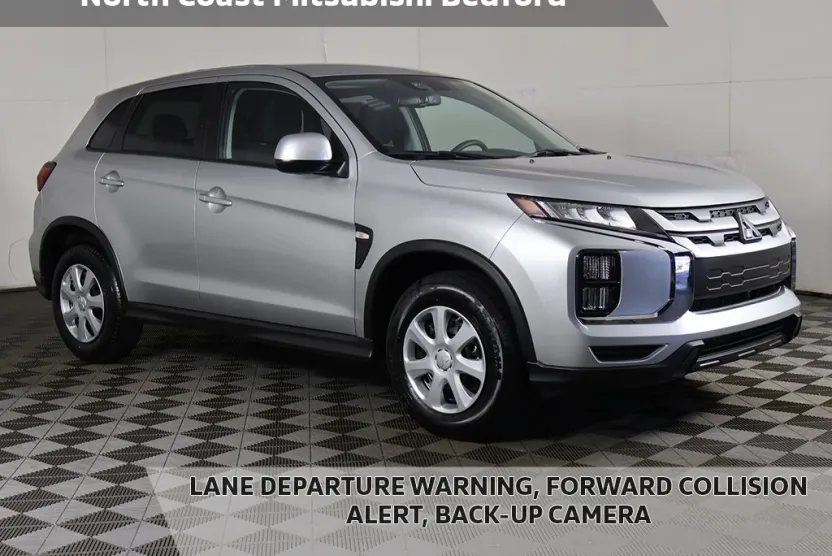 2025 Mitsubishi Outlander Sport S photo 1
