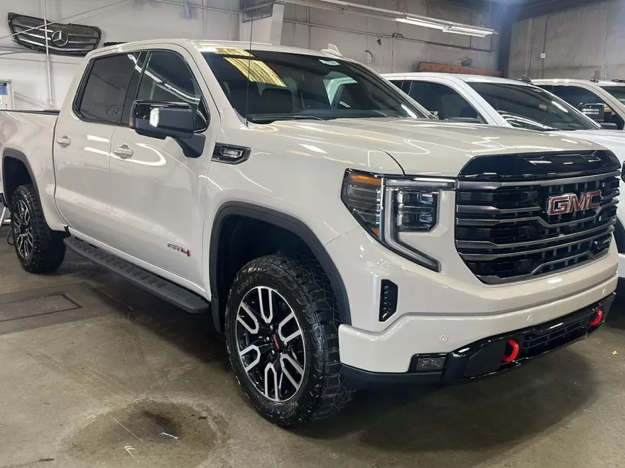 2026 Gmc Sierra 1500 AT4 photo 1